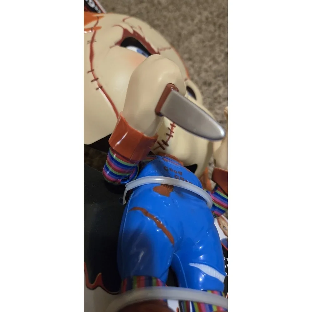 NEW Chucky Child's‎ Play Move A Mask Moving Arm Knife Horror Halloween Disguise